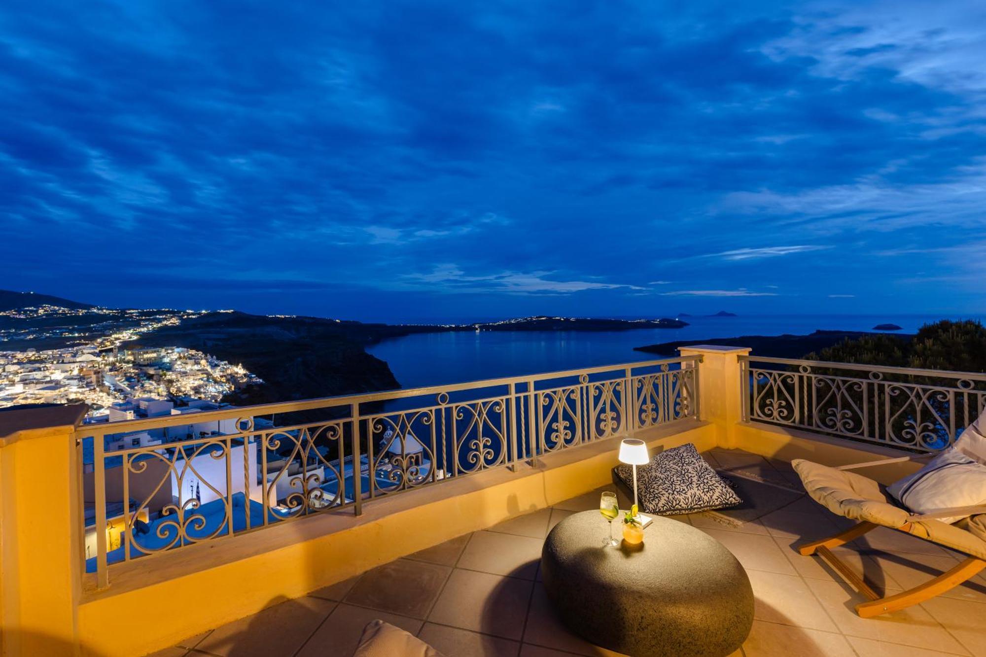 Archipel Mansion Villa Fira  Bagian luar foto