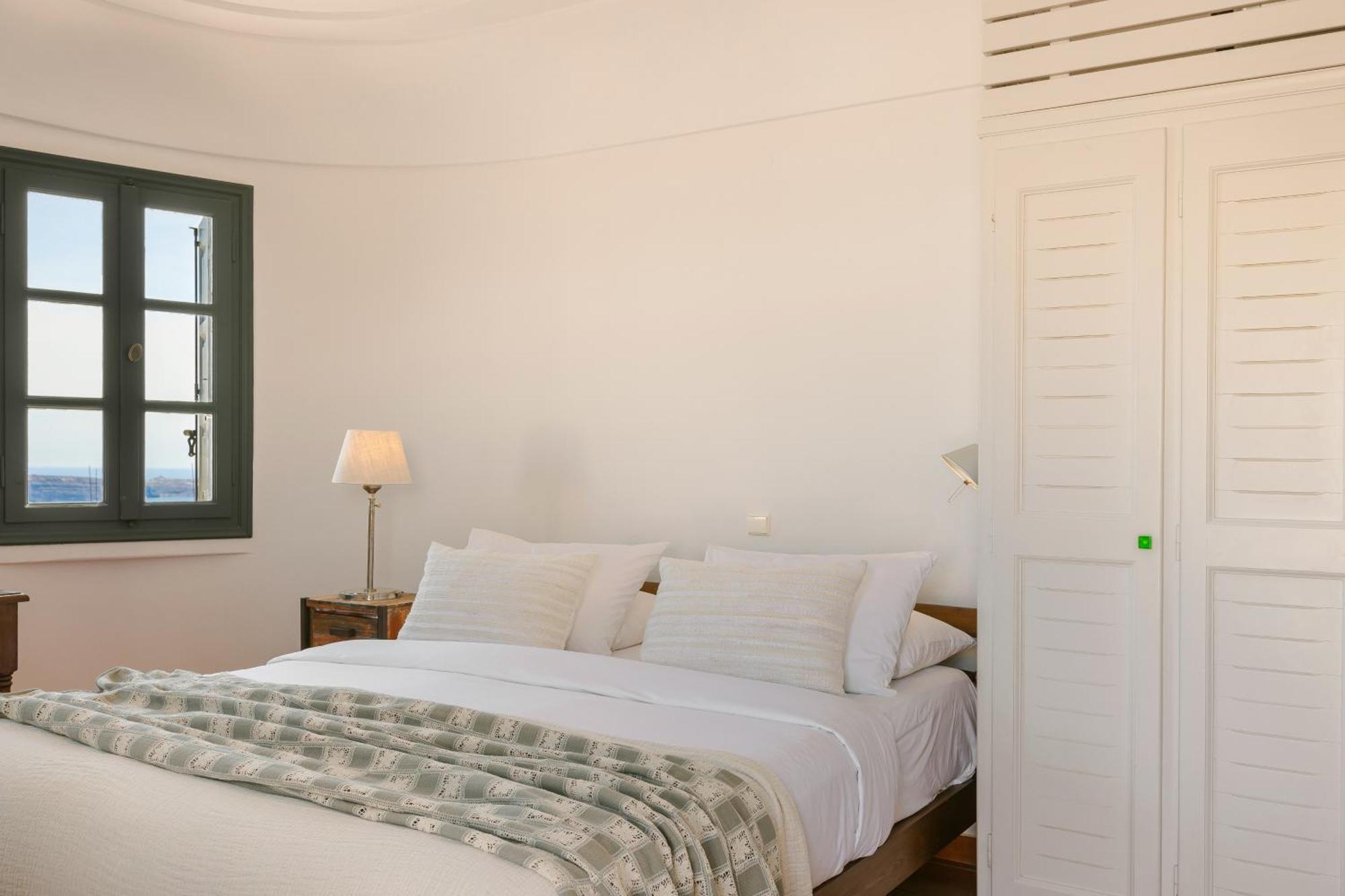 Archipel Mansion Villa Fira  Bagian luar foto